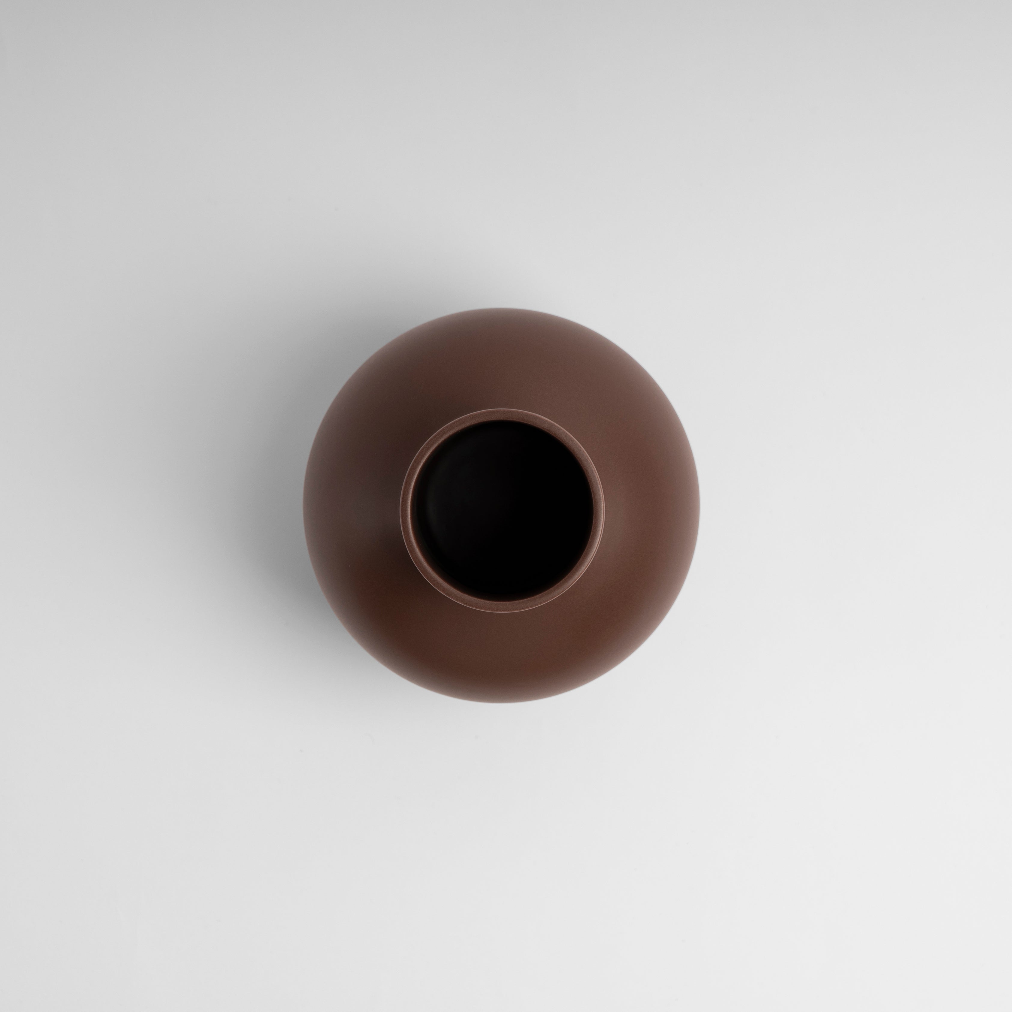 Large Chocolate Globe Bottle Vase - Image 2
